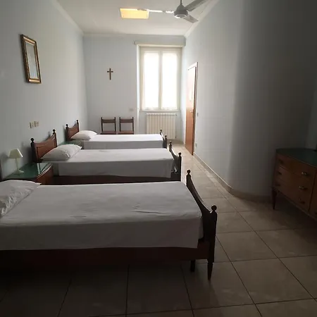 Casa Religiosa Per Ferie Ancelle Del Santuario * Rome