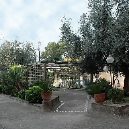 Casa Religiosa Per Ferie Ancelle Del Santuario Rome