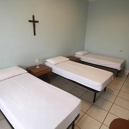 Casa Religiosa Per Ferie Ancelle Del Santuario Gasthof Rom